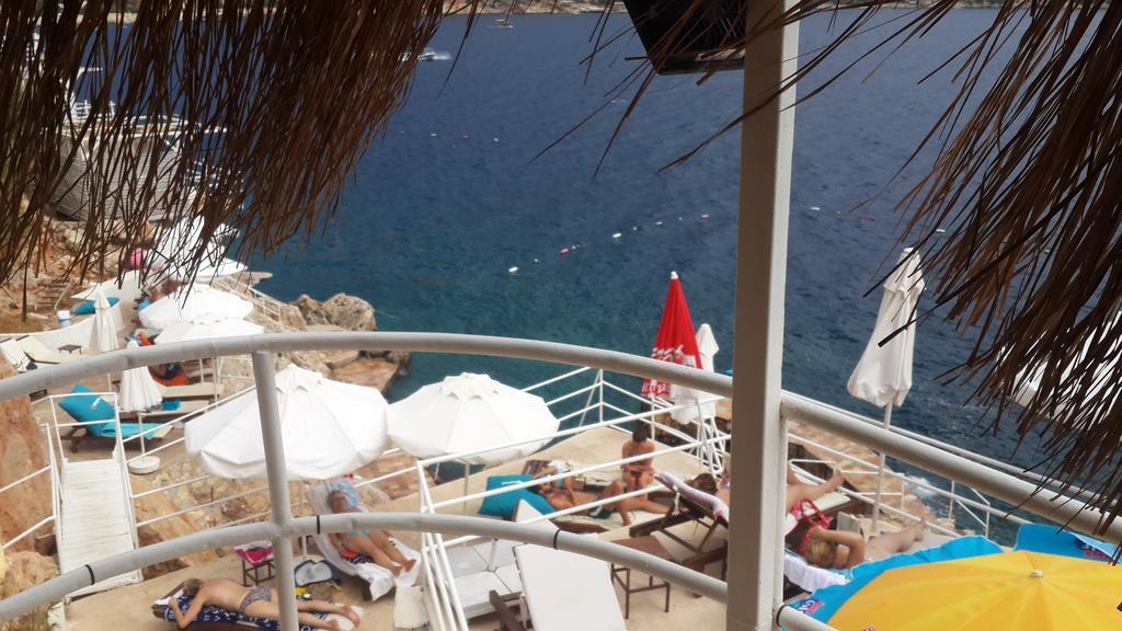 Caretta Hotel Kalkan Exterior foto